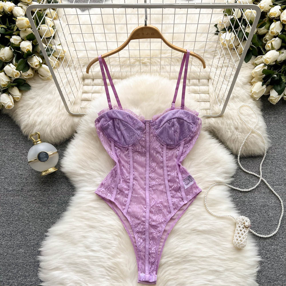 Mono largo con tirantes de encaje de Pure Desire